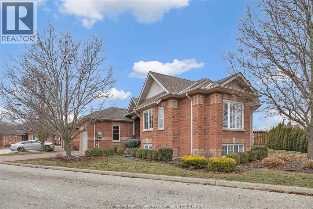 Leamington — Leamington - Photo 3 of 41