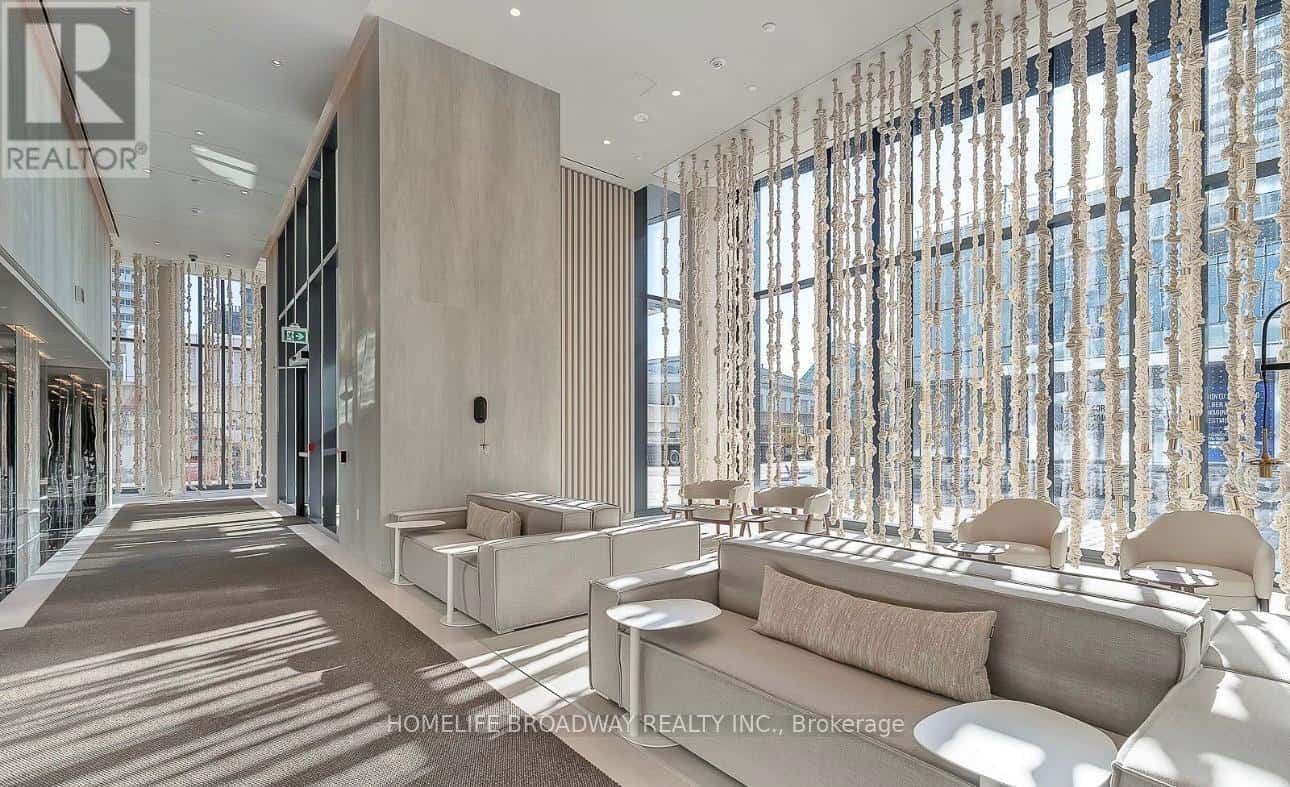 1107 - 138 DOWNES STREET — Toronto (Waterfront Communities) - Photo 5 of 12