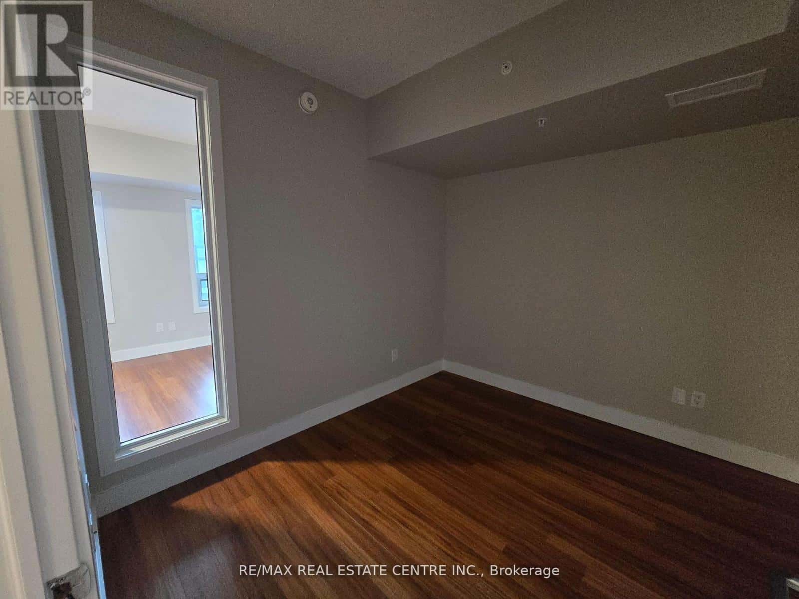 207 - 1 WELLINGTON STREET — Brantford - Photo 5 of 10