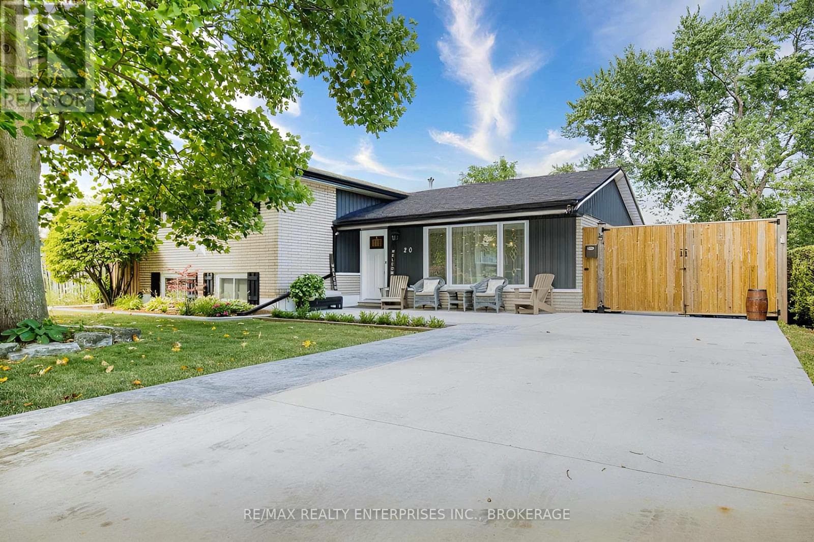 20 KAREN CRESCENT — Grimsby (Grimsby Beach), Ontario - Main photo