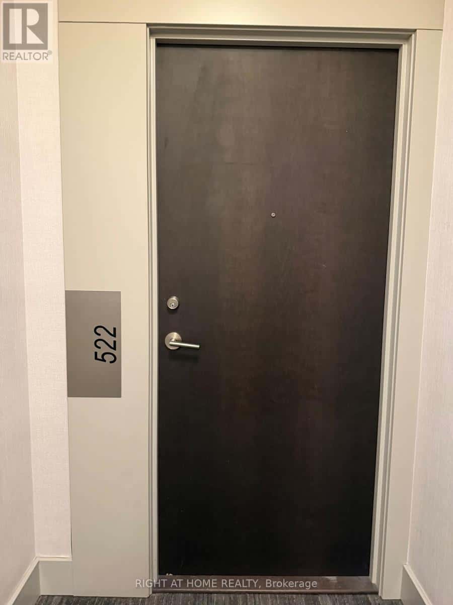 Toronto (Mimico) — Toronto (Mimico) - Photo 5 of 34