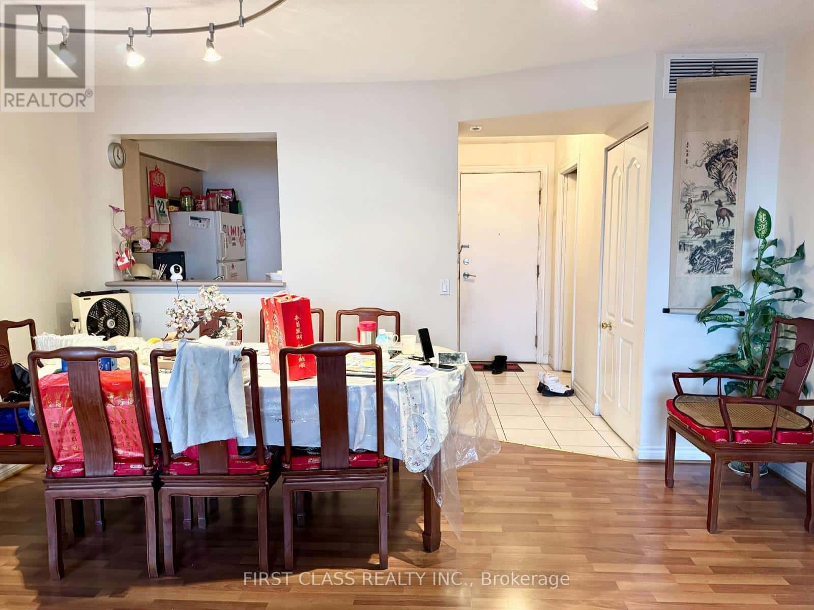 807 - 115 OMNI DRIVE — Toronto (Bendale), Ontario - Photo 2 of 15