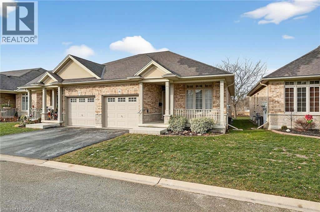 1041 PINE Street Unit# 16 — Dunnville, Ontario - Photo 2 of 74