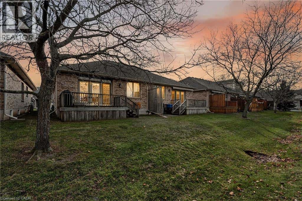 1041 PINE Street Unit# 16 — Dunnville, Ontario - Photo 3 of 74