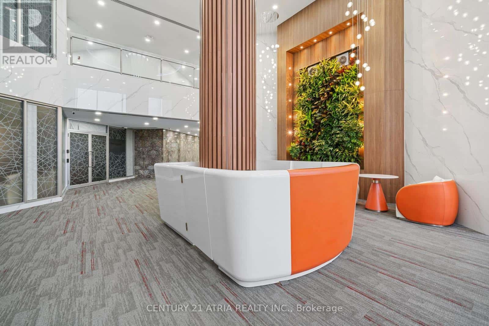 Toronto (Hillcrest Village) — Toronto (Hillcrest Village) - Photo 2 of 29