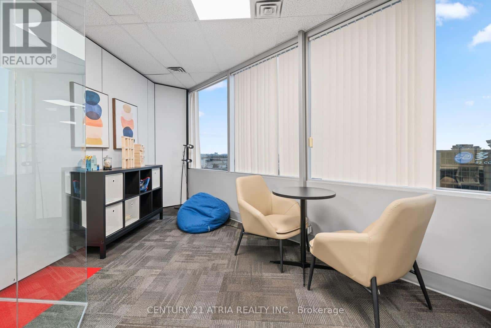 Toronto (Hillcrest Village) — Toronto (Hillcrest Village) - Photo 3 of 29