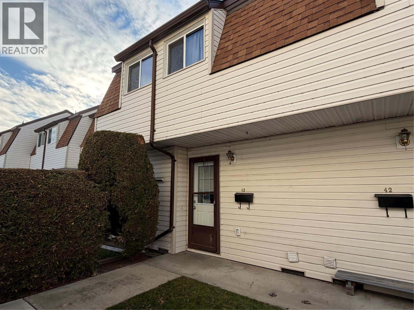 2250 Baskin Street Unit# 43 — Penticton, British Columbia - Photo 2 of 24