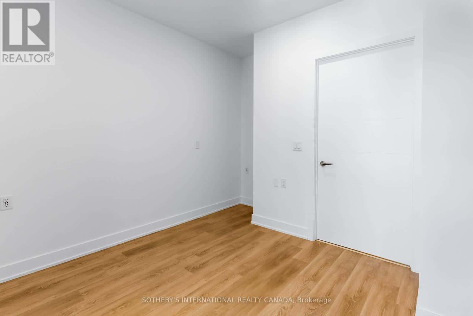 Toronto (Mount Pleasant East) — Toronto (Mount Pleasant East) - Photo 5 of 40