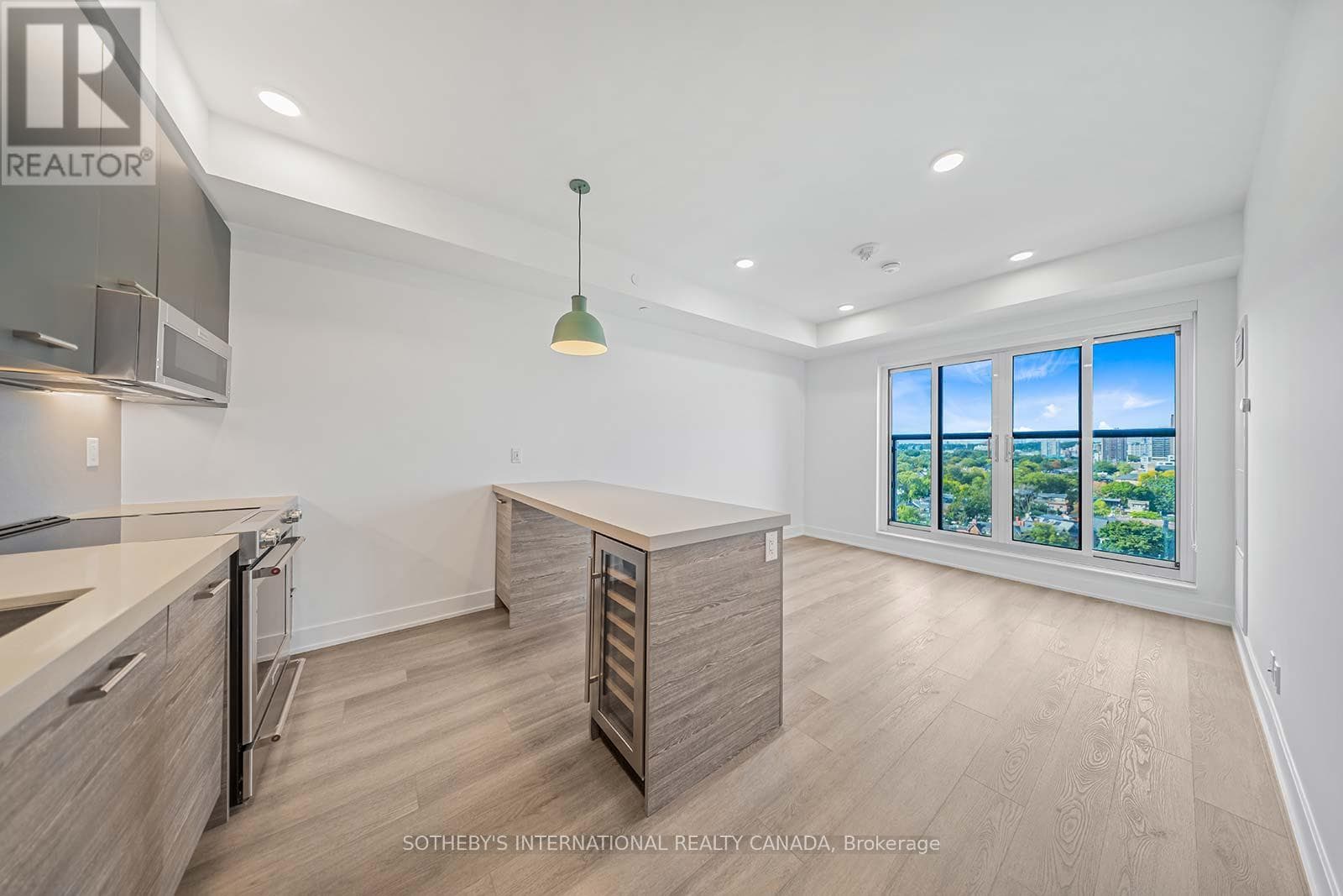 611 - 484 SPADINA AVENUE — Toronto (University) - Main photo