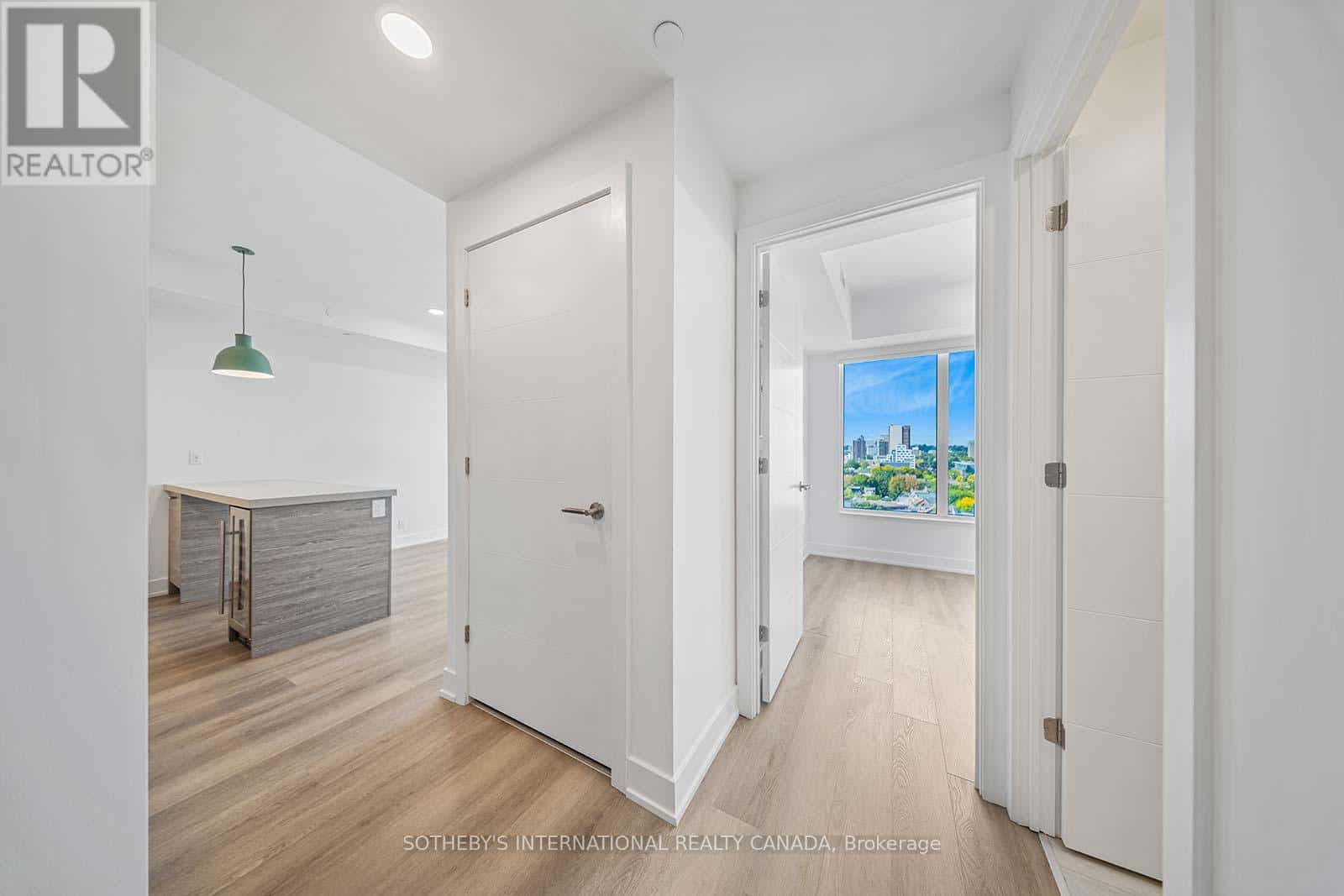 611 - 484 SPADINA AVENUE — Toronto (University) - Photo 5 of 44