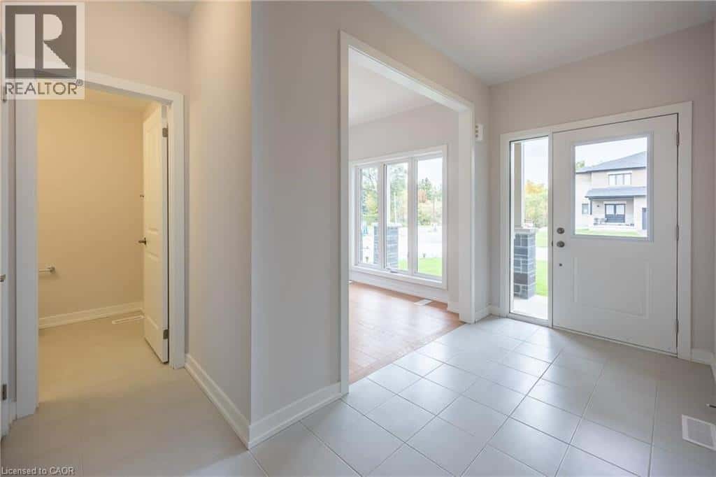 6 BUTTERNUT Drive — Simcoe, Ontario - Photo 3 of 24