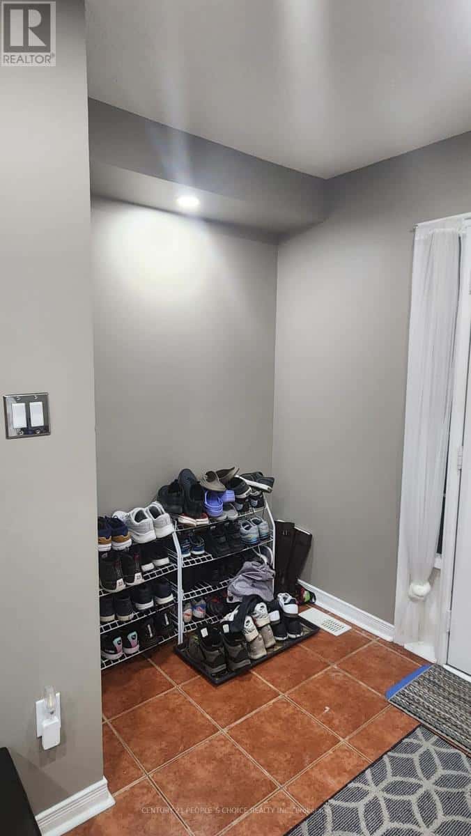 328 BLACK DRIVE — Milton (CL Clarke) - Photo 5 of 13