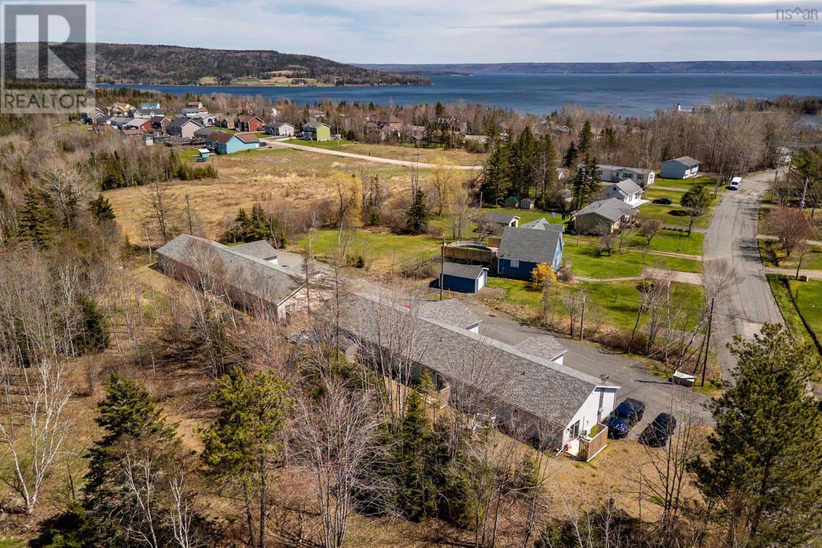 1-6 Daisy Lane Baddeck — Baddeck, Nova Scotia - Photo 2 of 44