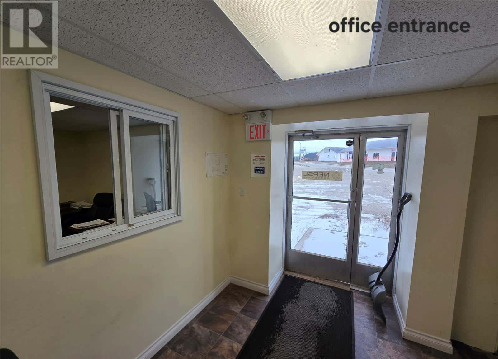 210 Humber Avenue — Labrador City - Photo 3 of 49