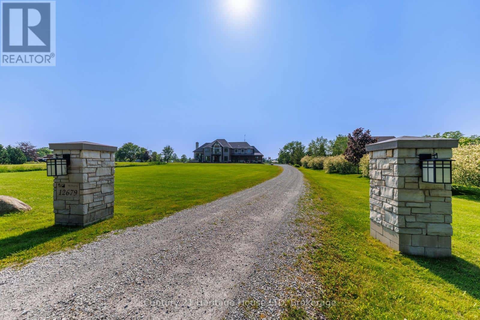 12679 NIAGARA PARKWAY — Niagara Falls (Lyons Creek), Ontario - Photo 4 of 50