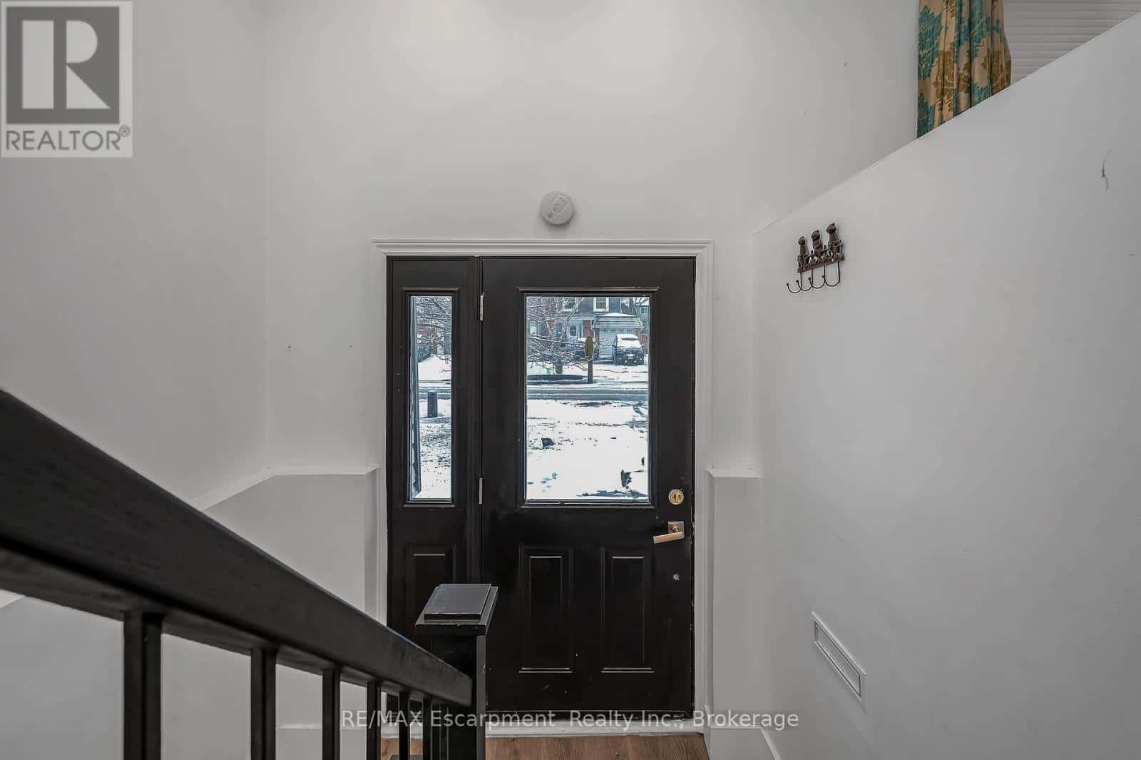 3346 HANNIBAL ROAD — Burlington (Palmer), Ontario - Photo 4 of 38