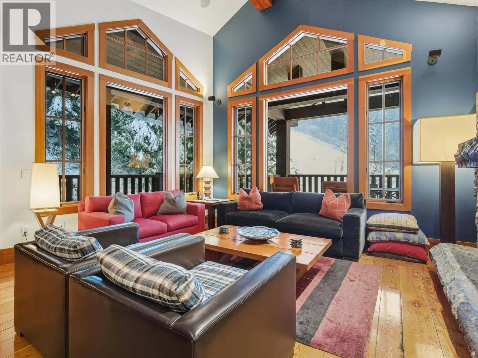 10J 2300 NORDIC DRIVE — Whistler, British Columbia - Photo 3 of 26