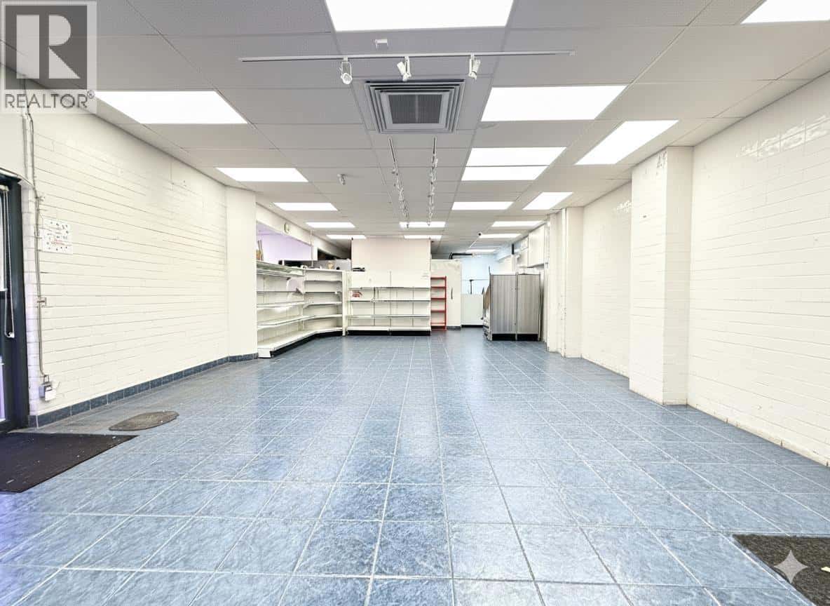 100 & 110 8211 WESTMINTER HIGHWAY — Richmond - Photo 4 of 9