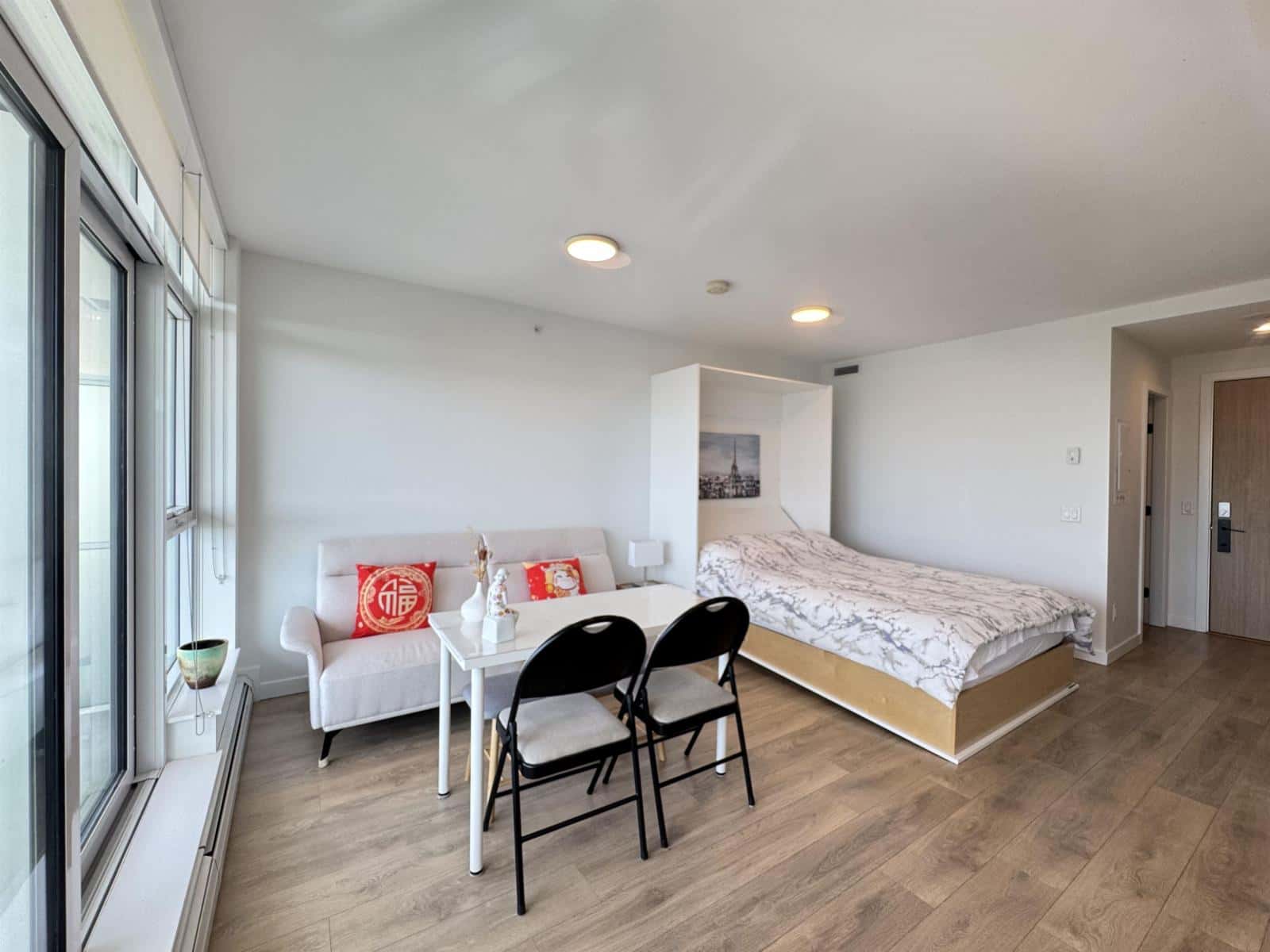 1909 13685 102 AVENUE — Surrey, British Columbia - Photo 3 of 21