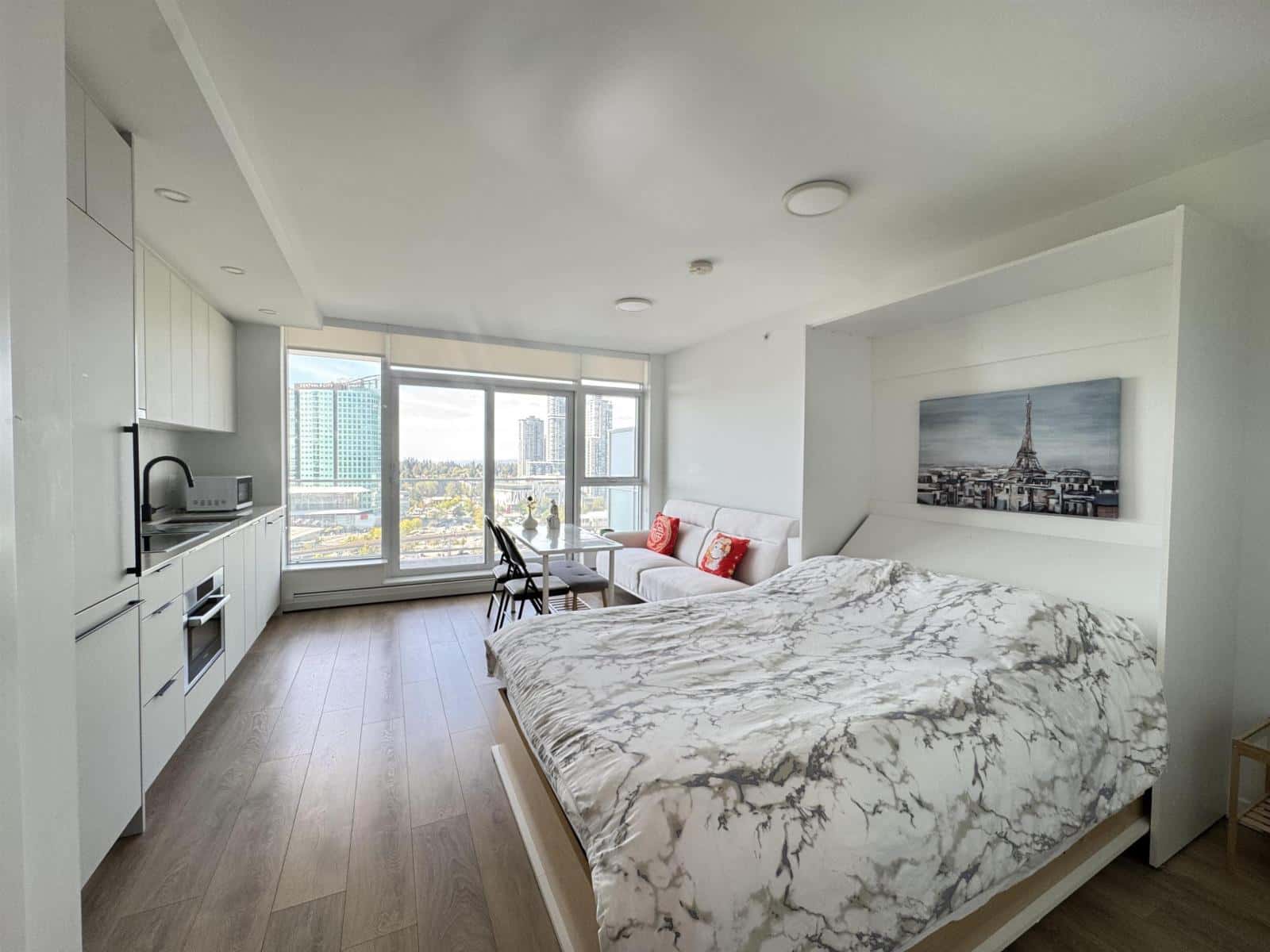 1909 13685 102 AVENUE — Surrey, British Columbia - Photo 2 of 21