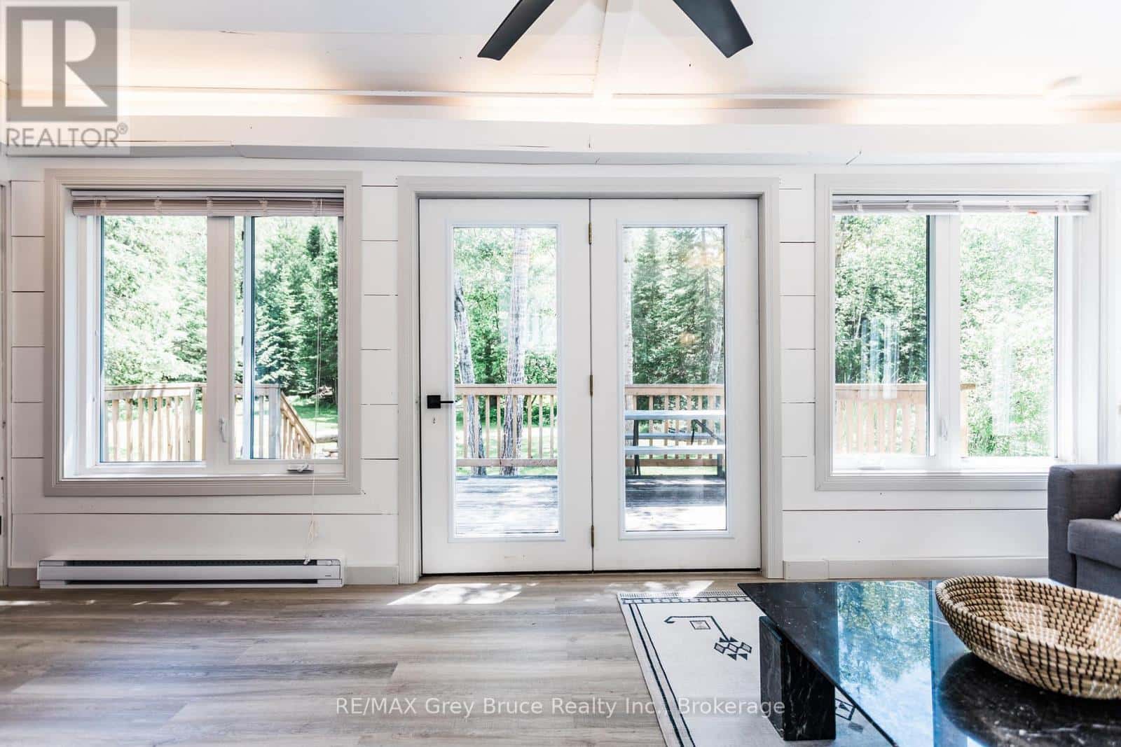 Northern Bruce Peninsula — Northern Bruce Peninsula - Photo 2 of 50