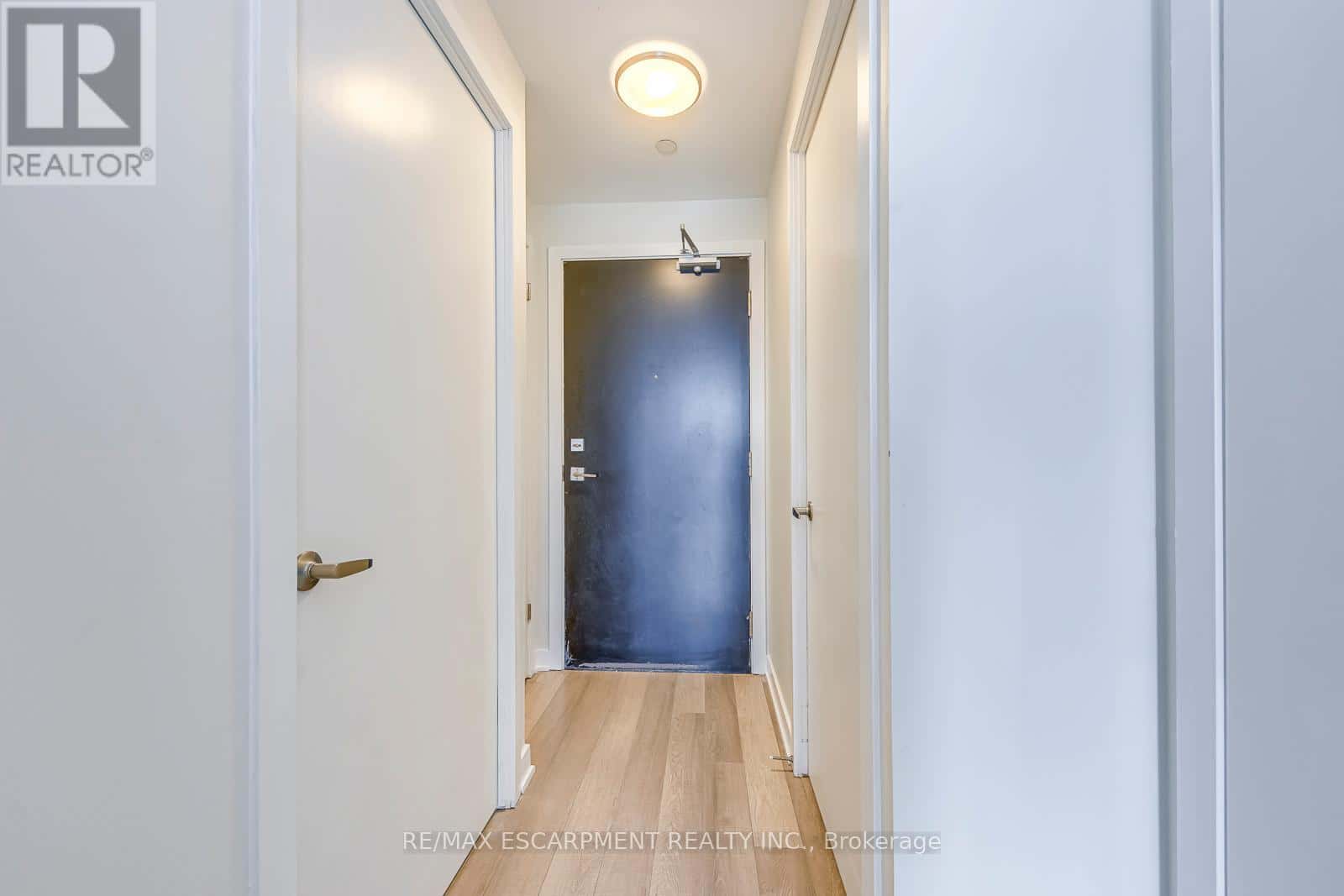 105 - 1135 COOKE BOULEVARD — Burlington (LaSalle) - Photo 5 of 32