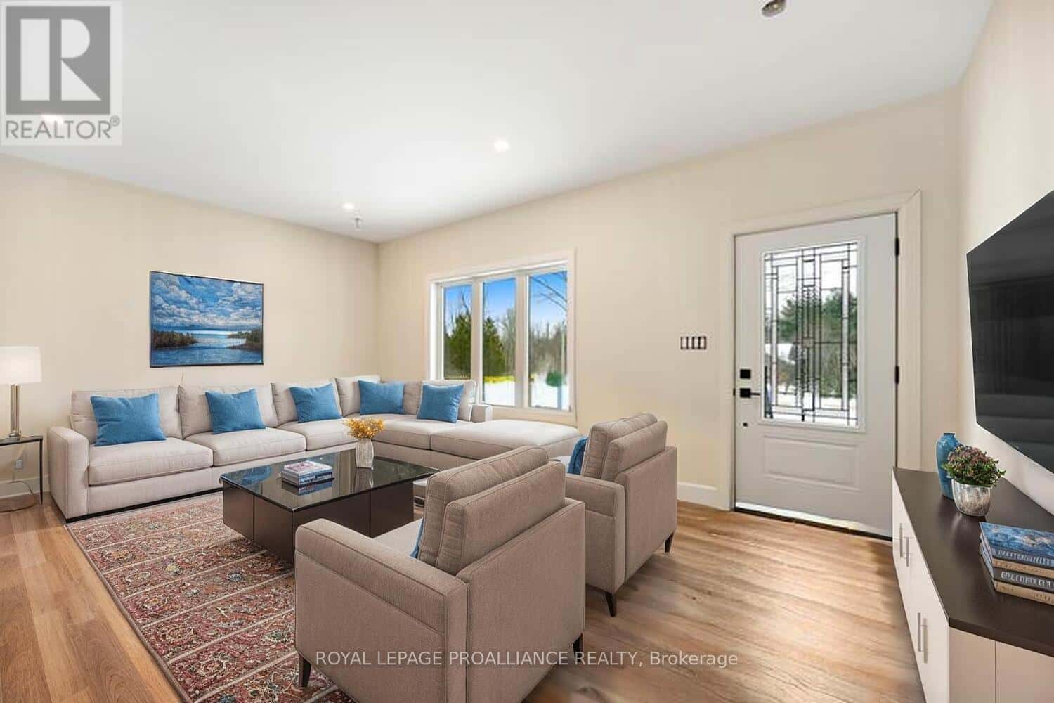 6229 FOSTER HALL ROAD — Elizabethtown-Kitley, Ontario - Photo 4 of 36