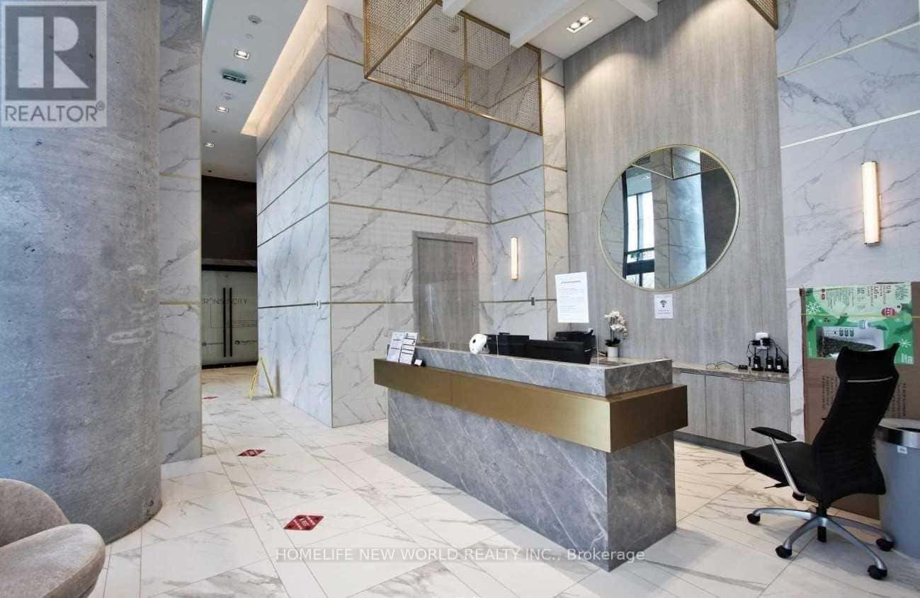 1503 - 950 PORTAGE PARKWAY — Vaughan (Vaughan Corporate Centre), Ontario - Photo 3 of 14