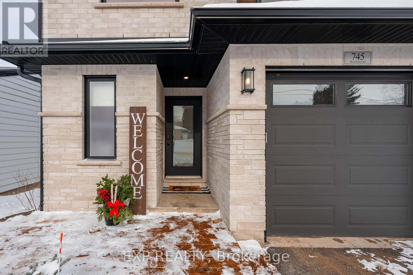 745 WATERLOO STREET — Wellington North (Mount Forest), Ontario - Photo 3 of 39