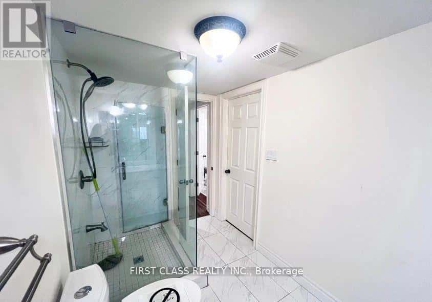 9 WILEY AVENUE — Richmond Hill (Westbrook), Ontario - Photo 4 of 29