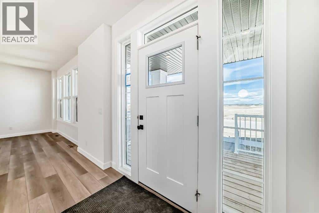 211 Perch Bend — Rural Rocky View County, Alberta - Photo 3 of 48