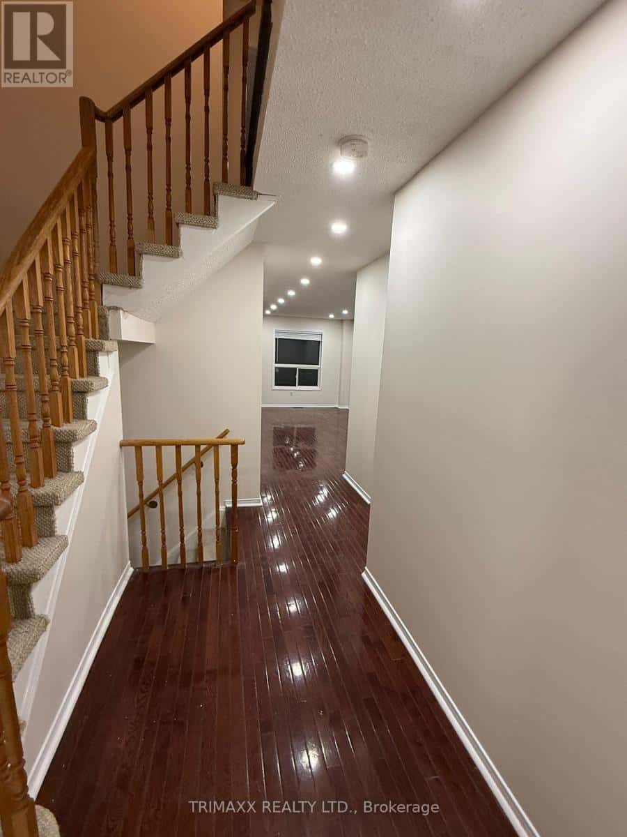 Brampton (Brampton North) — Brampton (Brampton North) - Photo 5 of 15