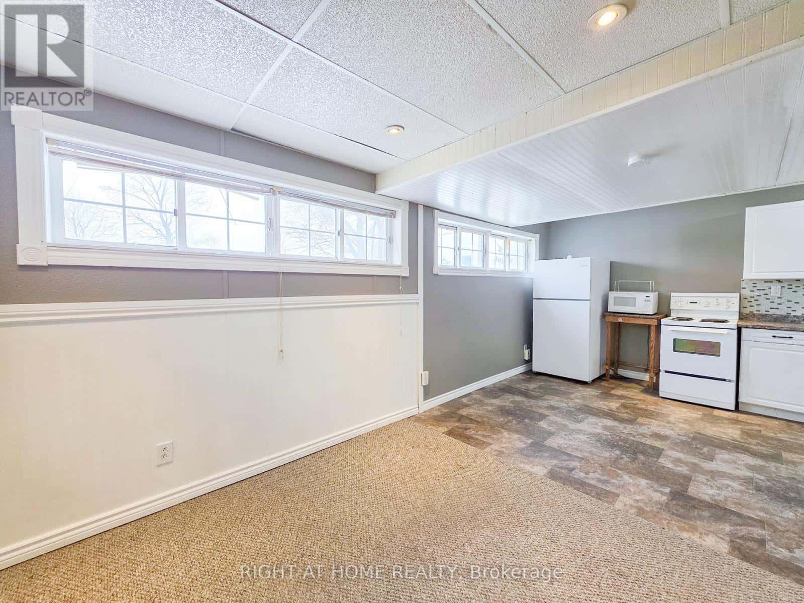 LOWER - 168 TOWERHILL ROAD — Peterborough (Northcrest Ward 5) - Photo 4 of 18