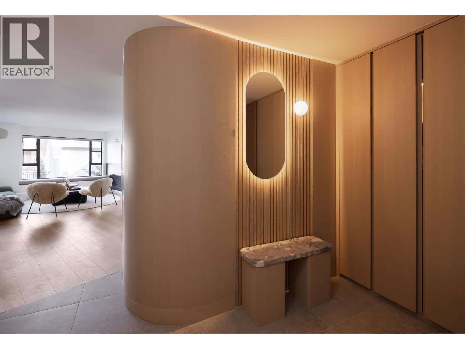 4360 LORIMER Road 215