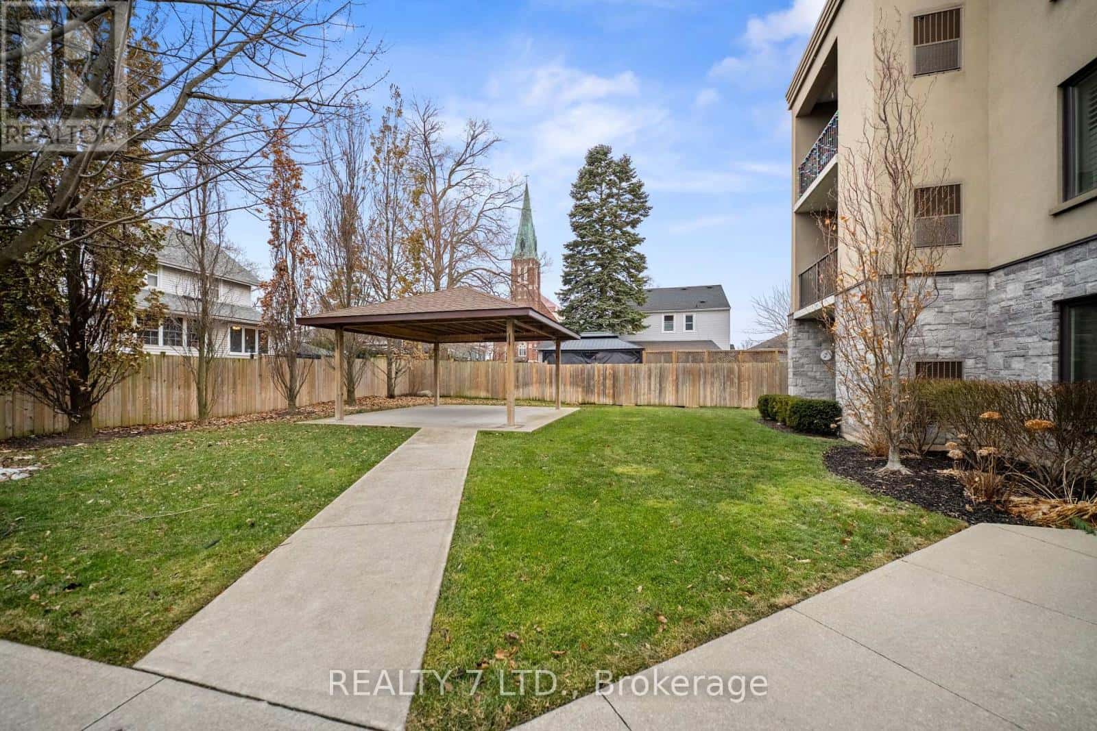 Thorold (Thorold Downtown) — Thorold (Thorold Downtown) - Photo 5 of 24