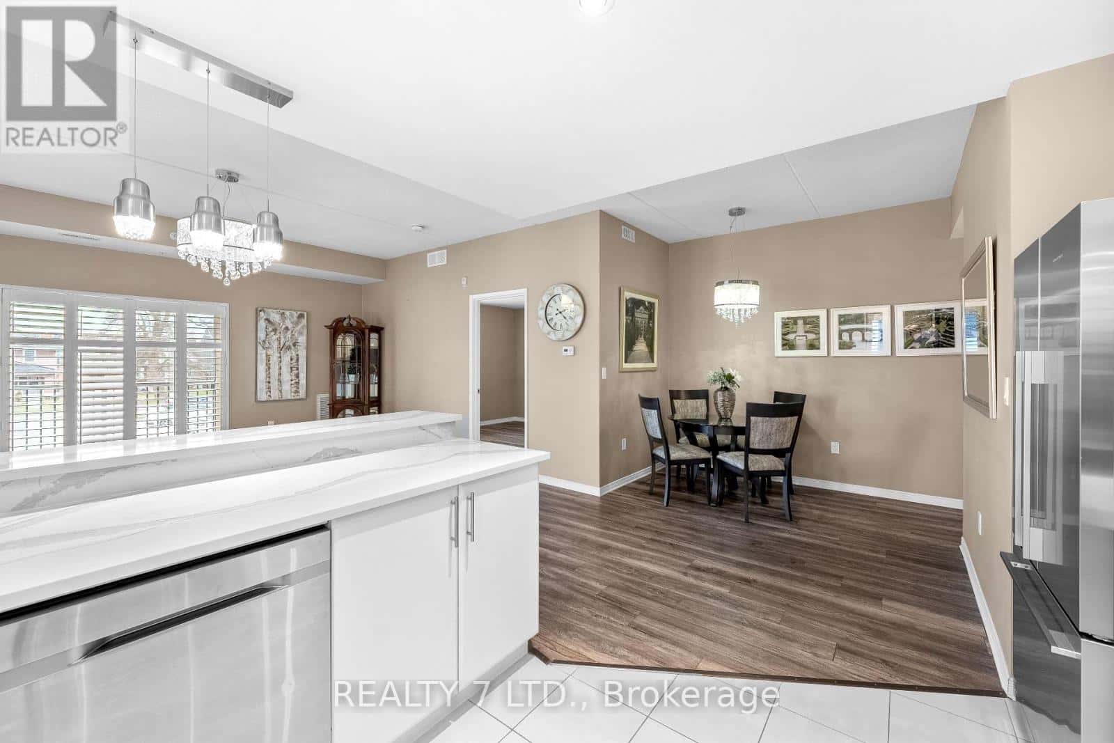 Thorold (Thorold Downtown) — Thorold (Thorold Downtown) - Photo 3 of 24