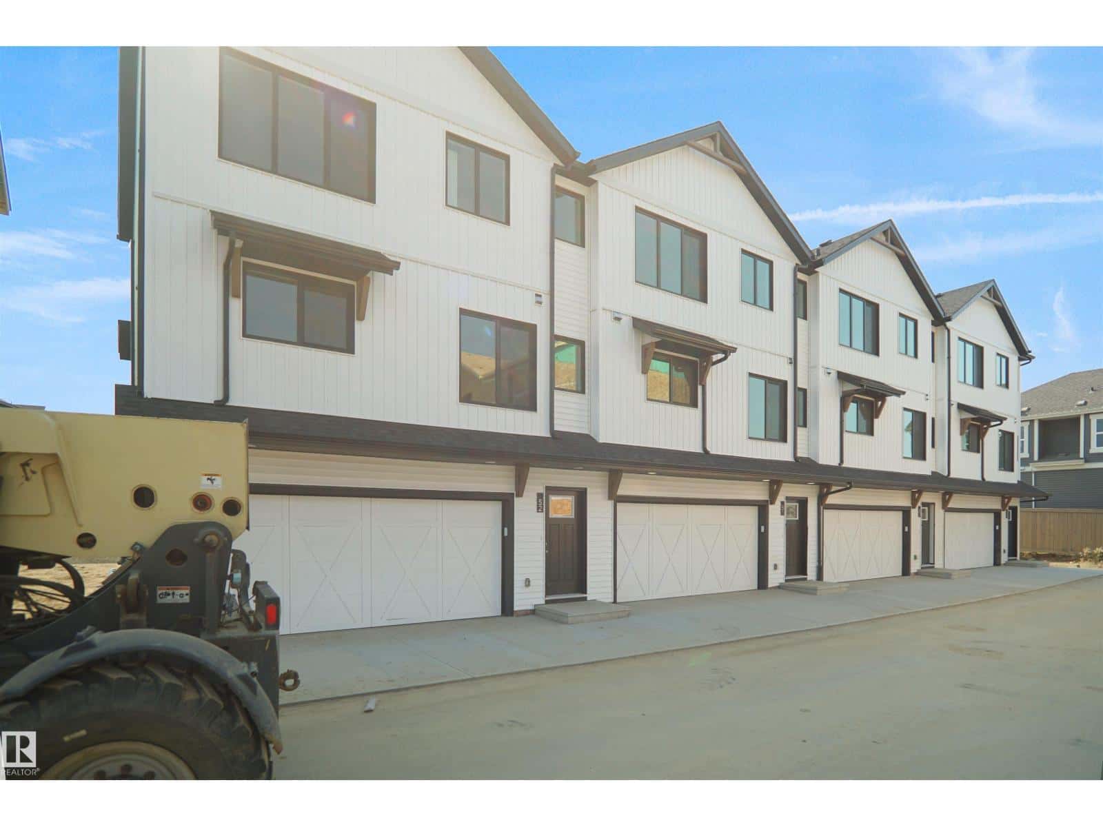 #73 1025 SECORD PROMENADE PM NW — Edmonton, Alberta - Photo 2 of 29