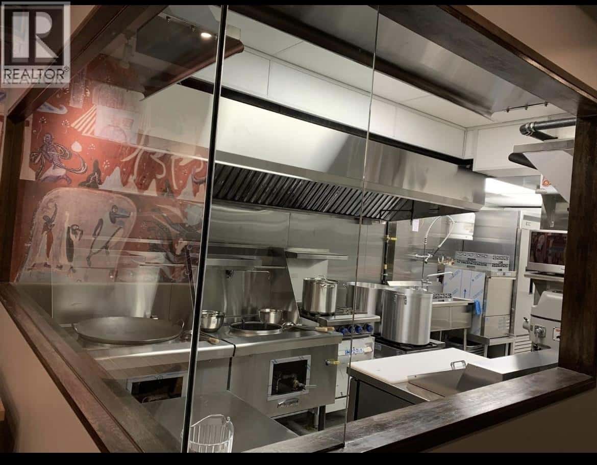 Vancouver — Vancouver - Photo 4 of 9