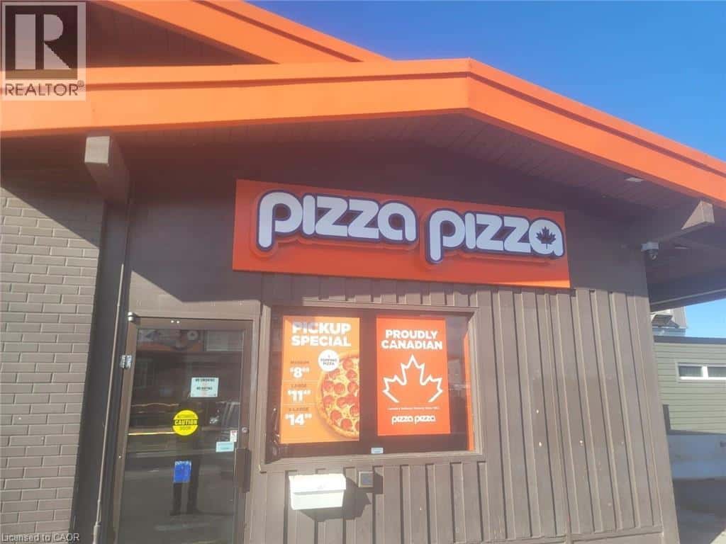 297 SCOTT Street — Fort Frances - Photo 2 of 7