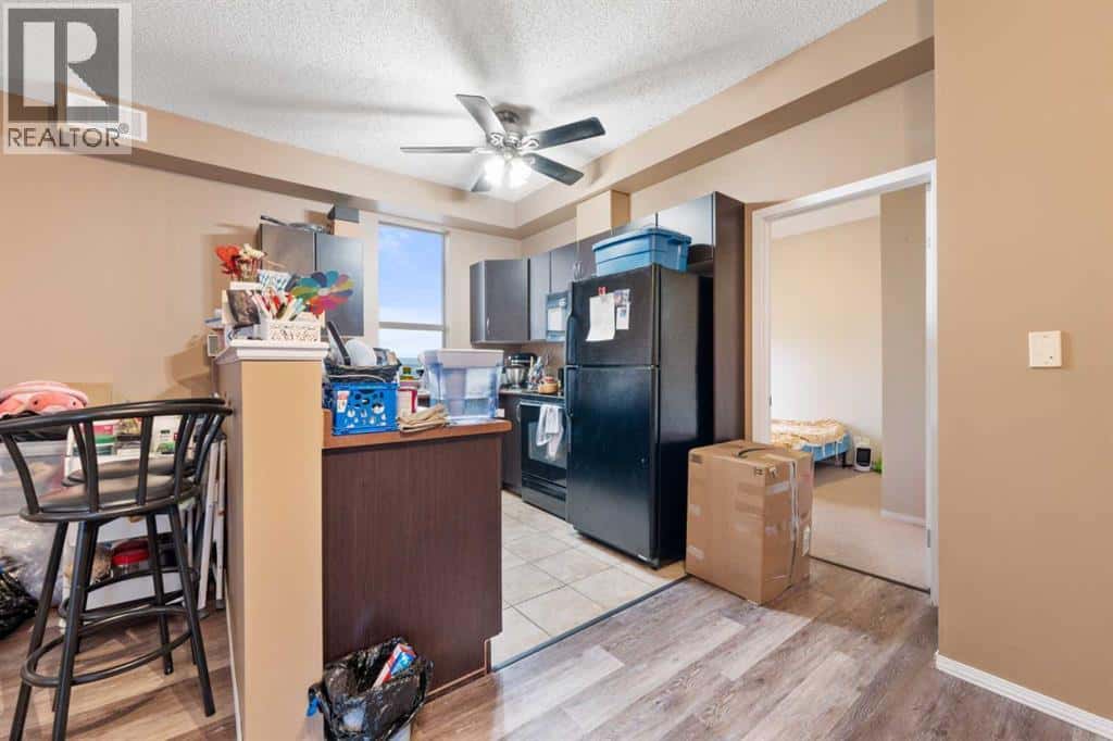 Calgary — Calgary - Photo 3 of 20