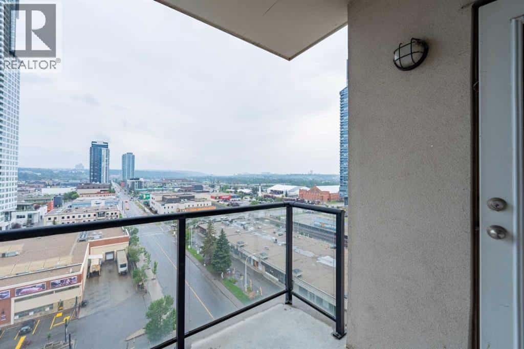 Calgary — Calgary - Photo 4 of 20