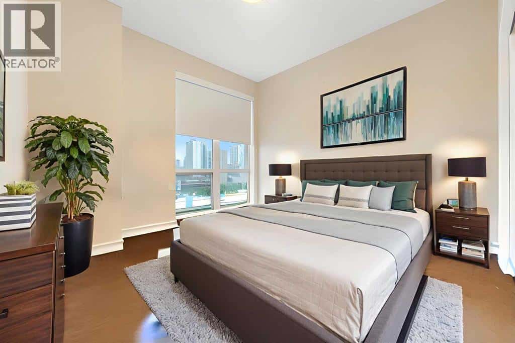 Calgary — Calgary - Photo 5 of 20