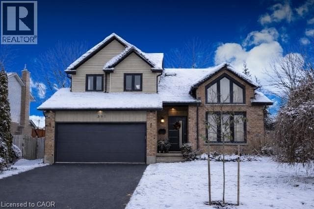 391 STRAWBERRY Crescent — Waterloo, Ontario - Main photo