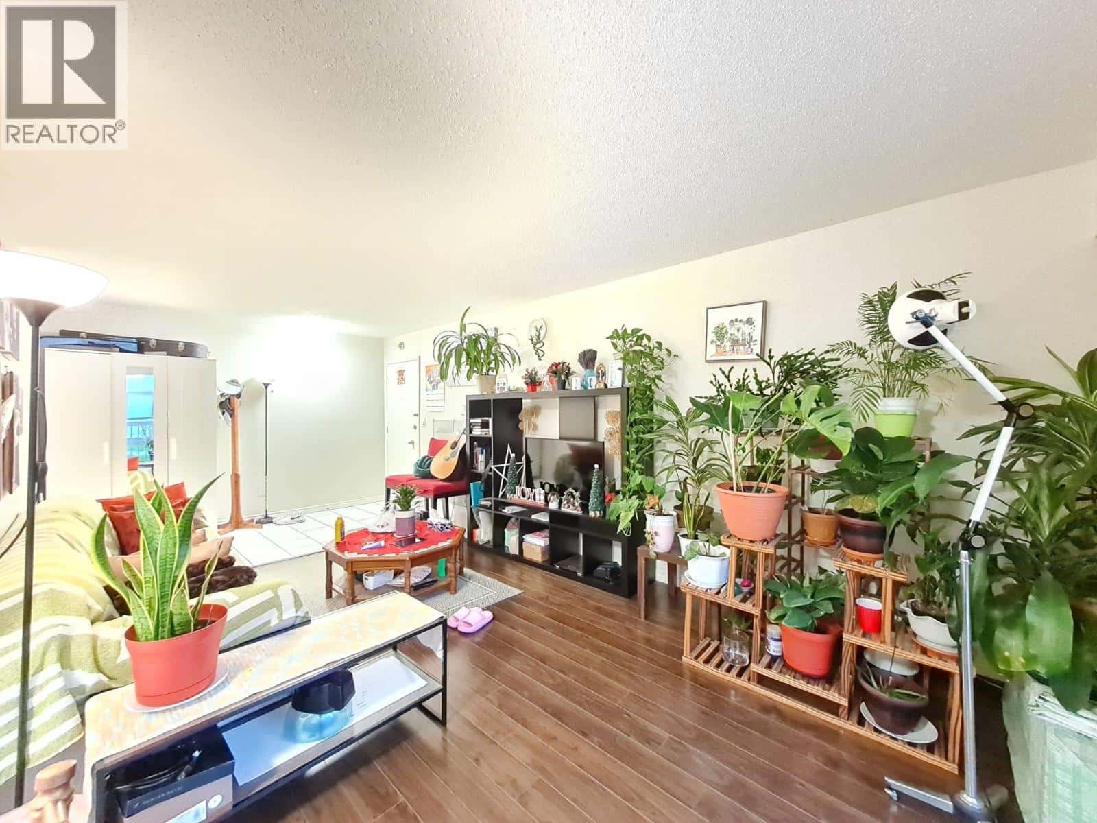 106 8080 RYAN ROAD — Richmond, British Columbia - Photo 3 of 15