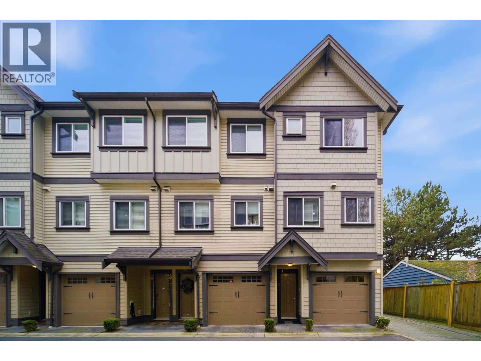 11 10999 STEVESTON HIGHWAY — Richmond - Photo 4 of 26