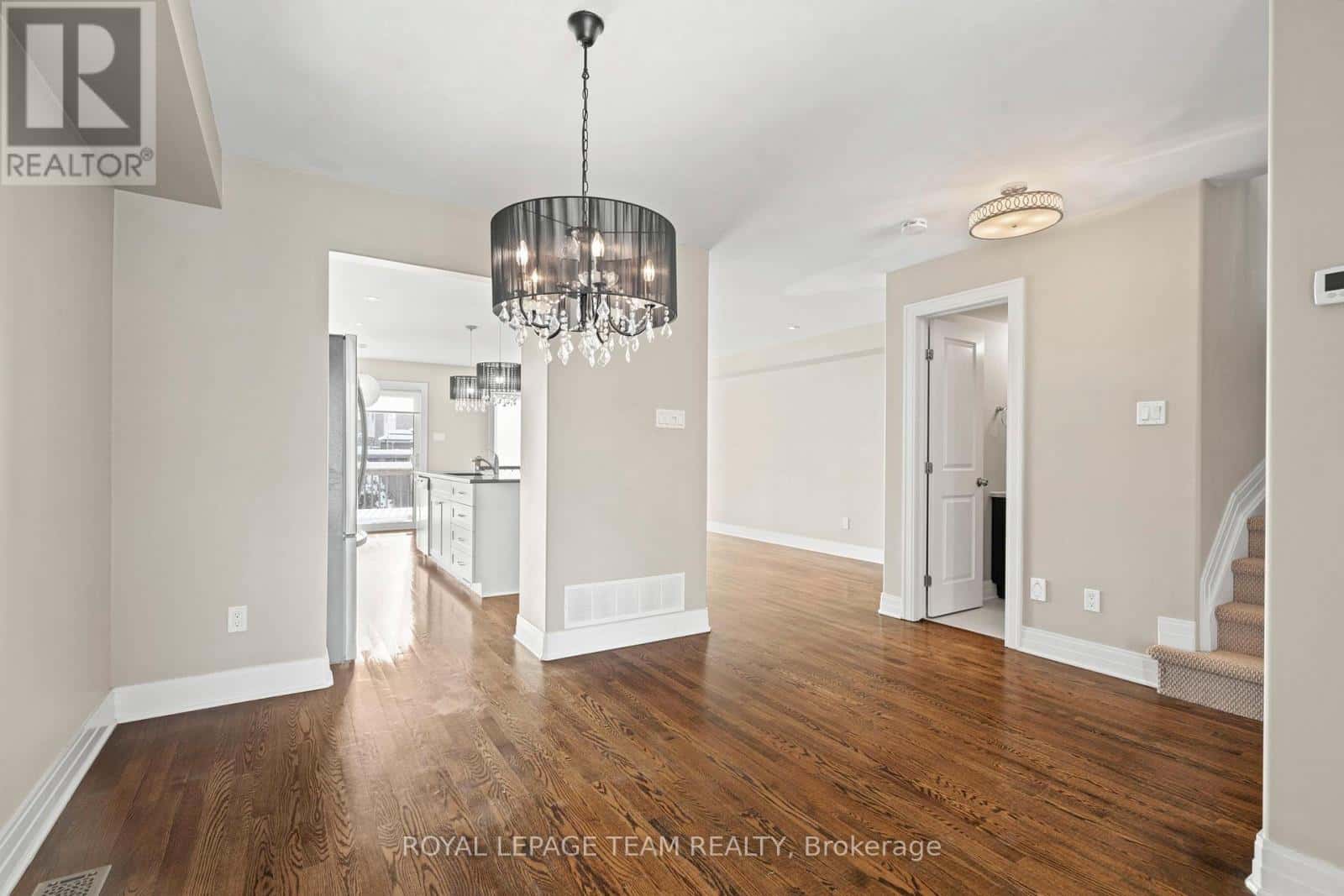 165 WOODHURST CRESCENT — Ottawa - Photo 4 of 78