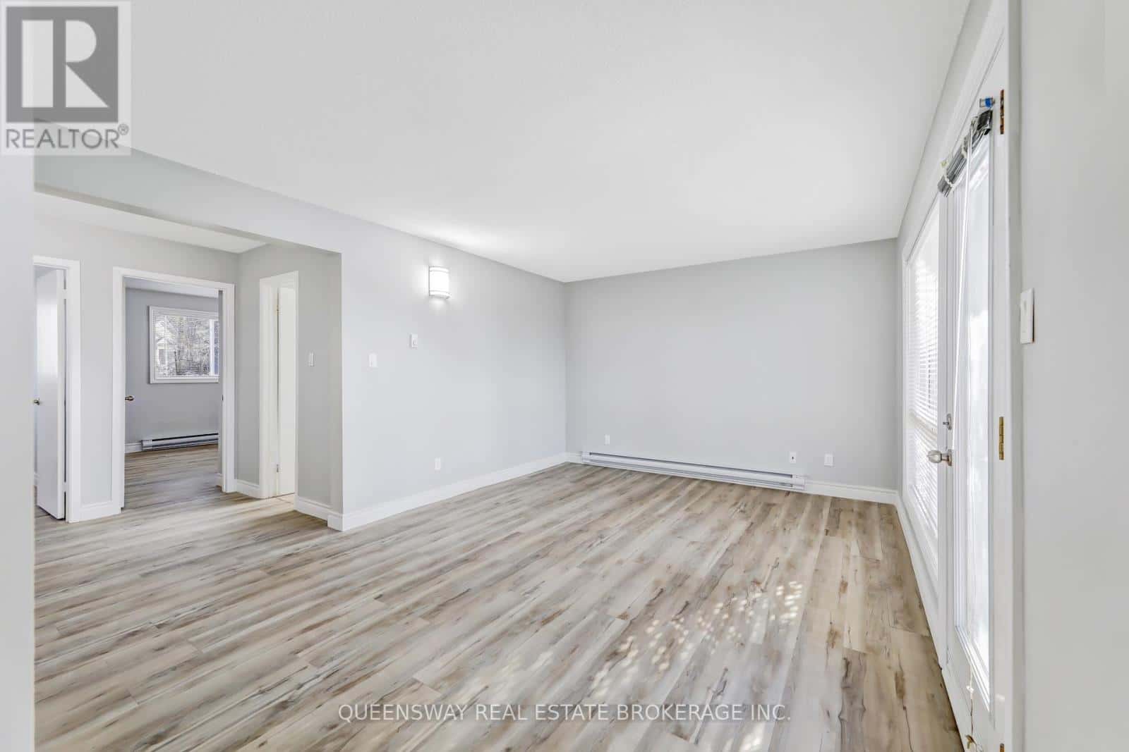 3 - 308 PROSPECT STREET — Newmarket (Central Newmarket) - Photo 5 of 19