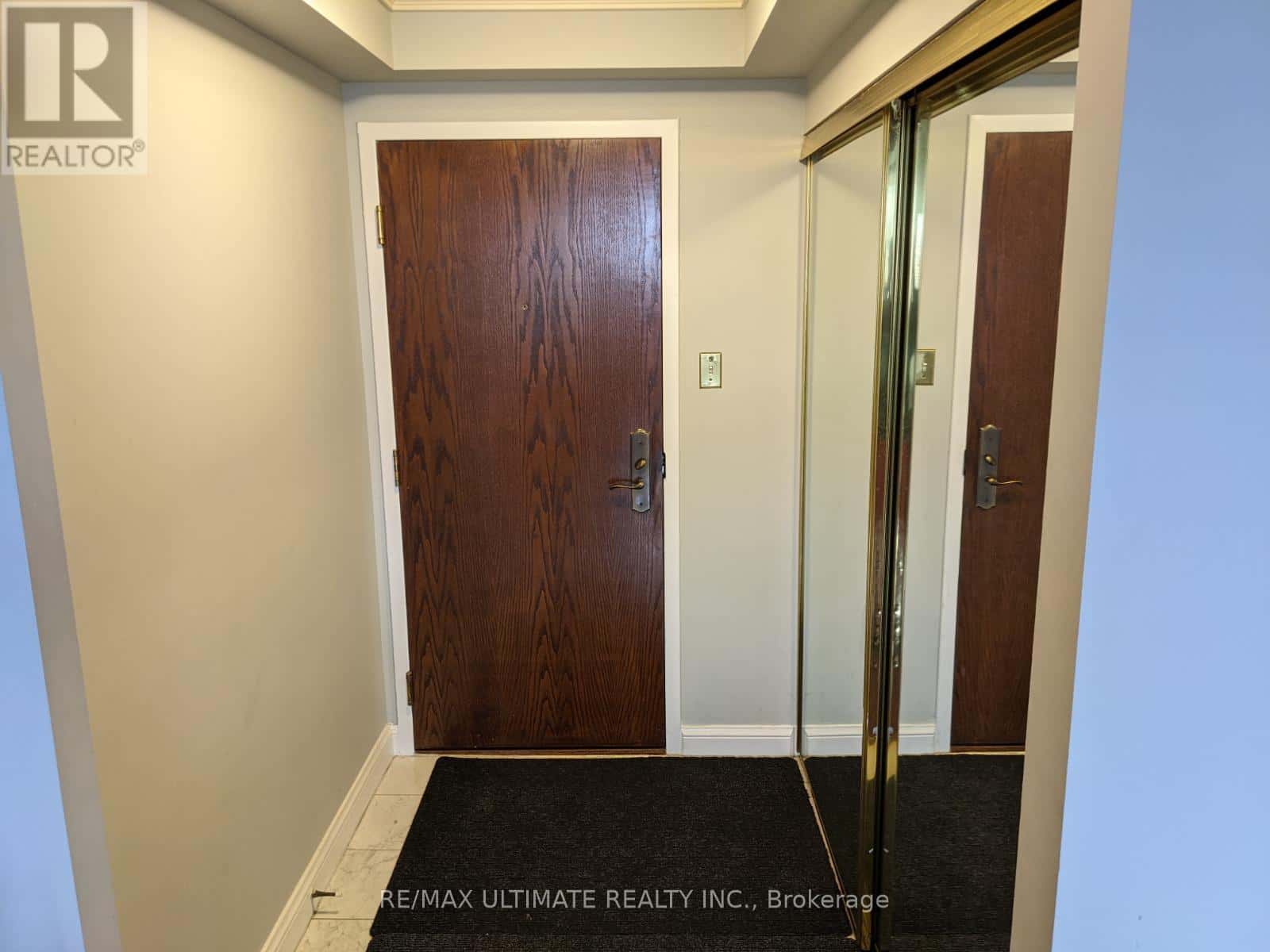 704 - 22 HANOVER ROAD — Brampton (Queen Street Corridor) - Photo 5 of 25