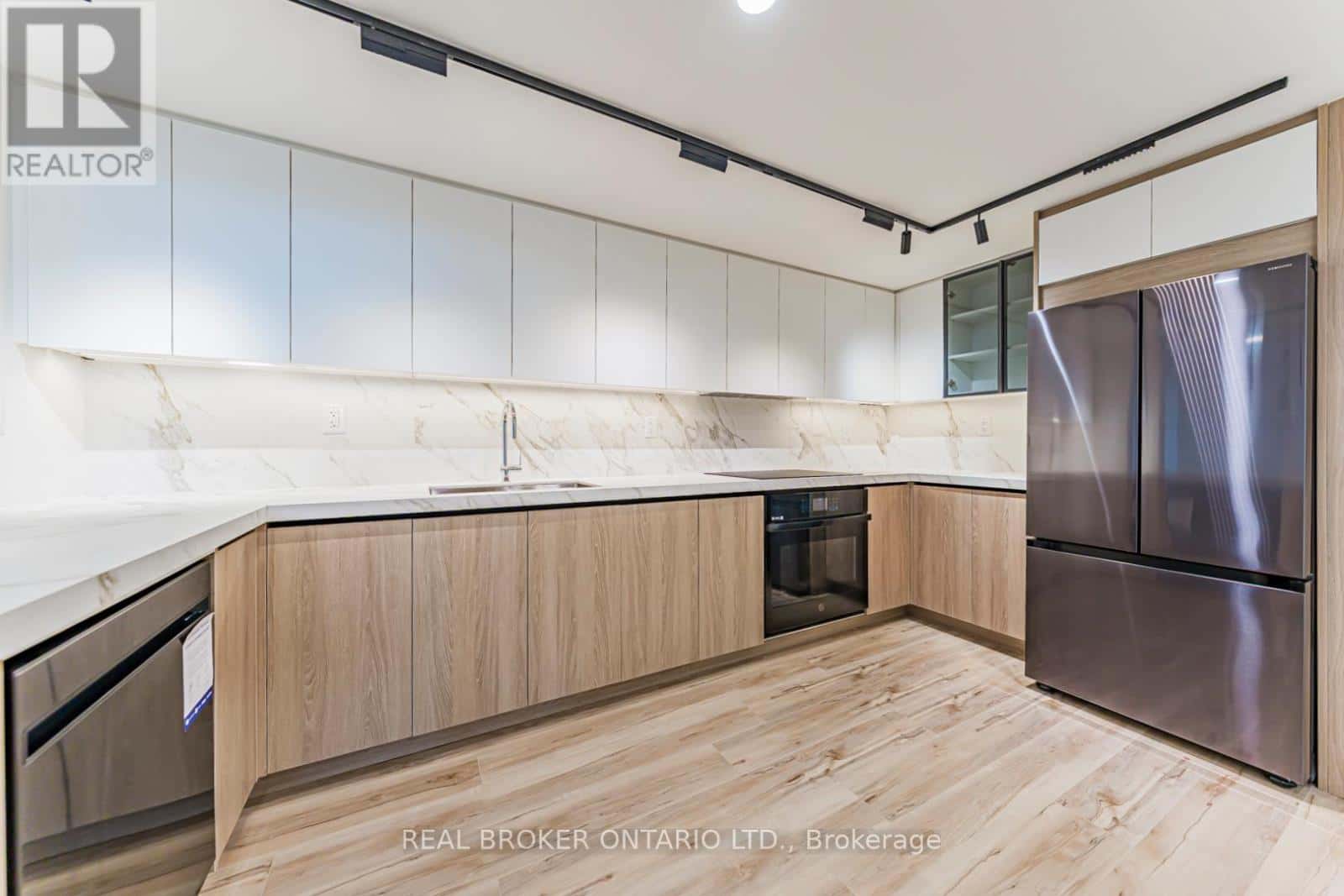 1503 - 3131 BRIDLETOWNE CIRCLE — Toronto (L'Amoreaux), Ontario - Photo 2 of 60