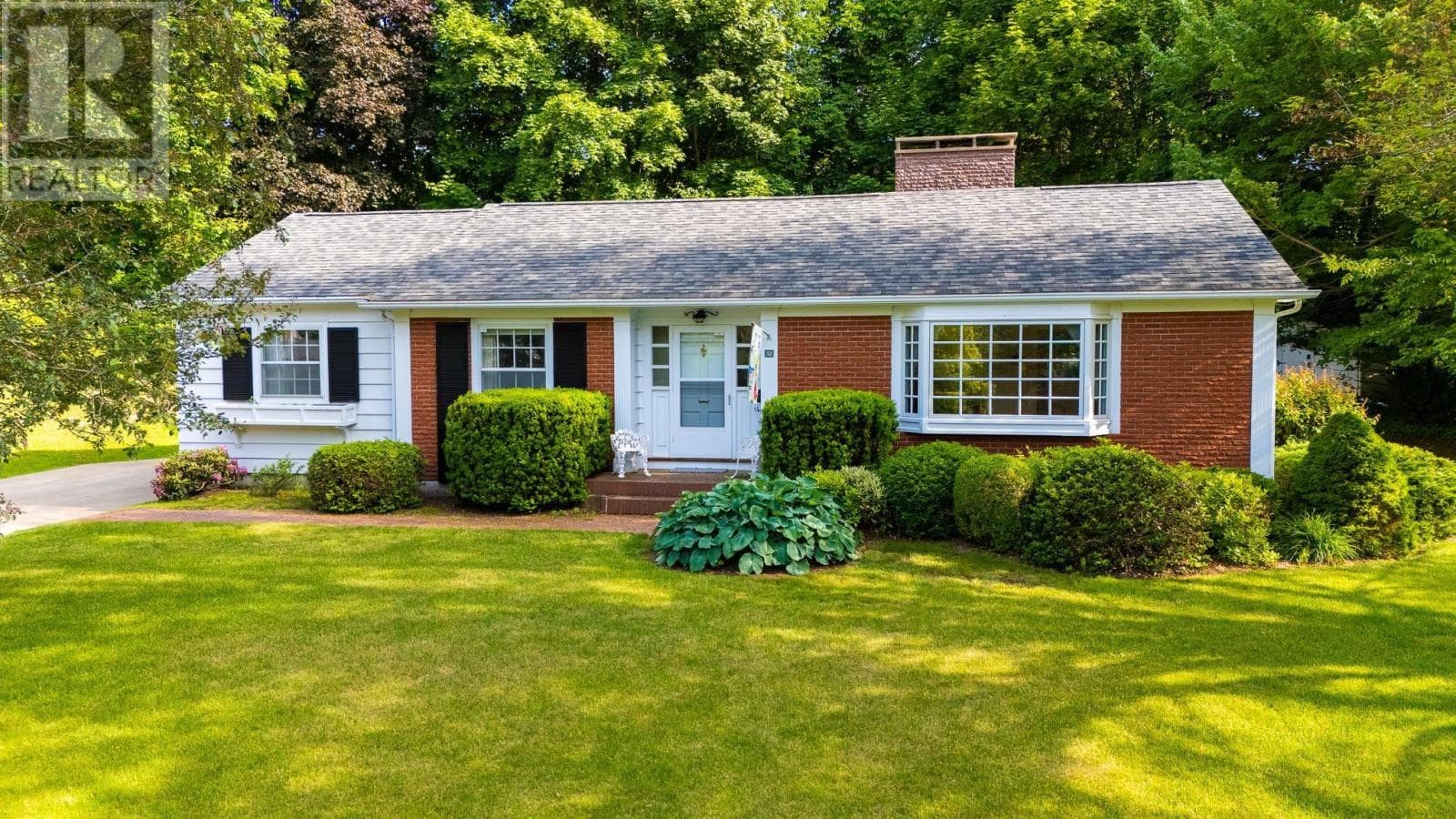 32 Fielding Avenue — Kentville, Nova Scotia - Main photo